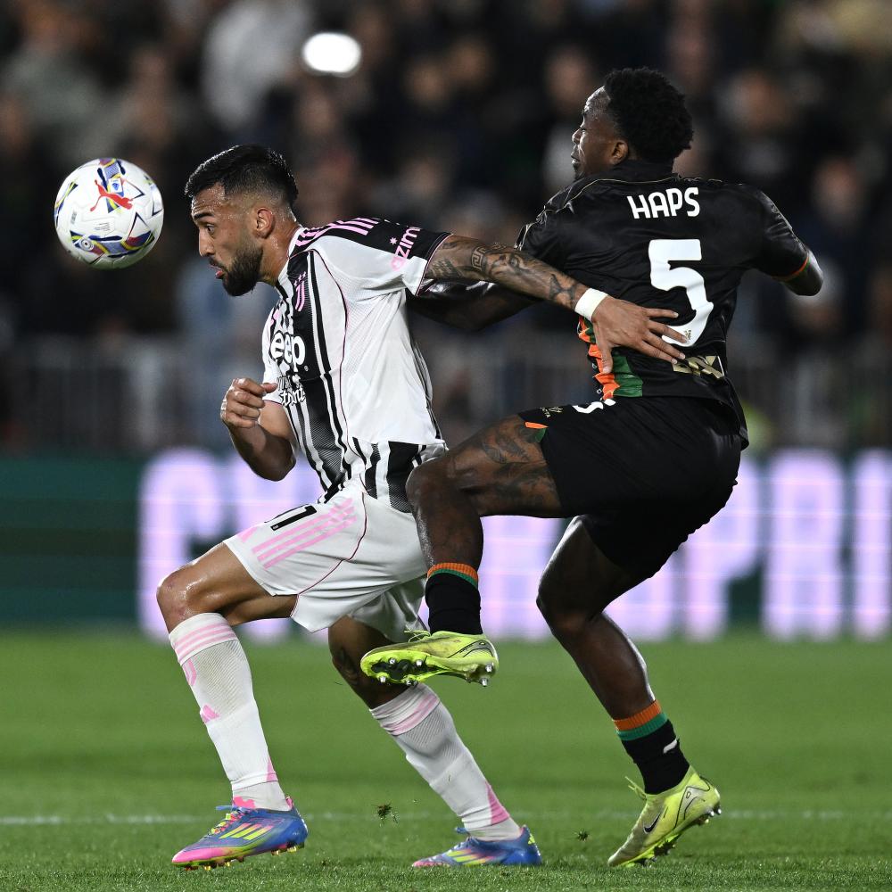 三分11中10生涯新高！穆雷25中19得到52分6板4助